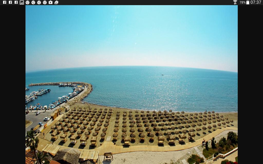 Panikos Beach Apartment I Larnaca Extérieur photo